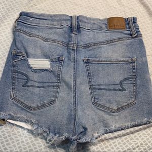 size 4 american eagle shorts